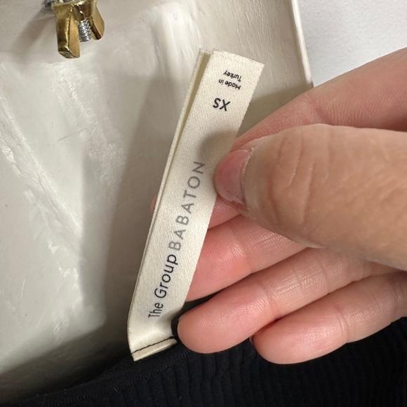 Aritzia The Group by Babaton Seamless Tee Bodysuit Black XS - Picture 9 of 12